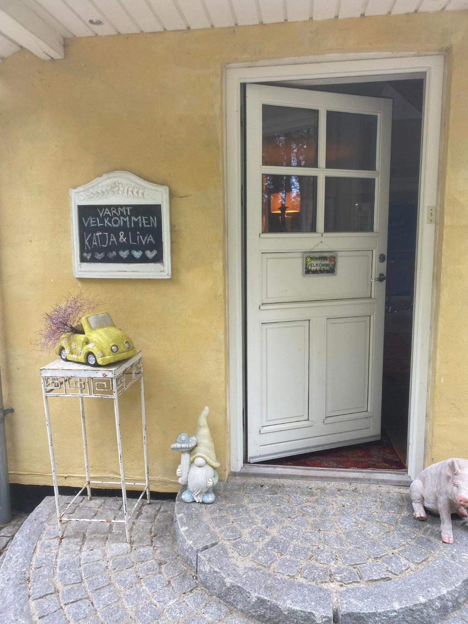 Katja B&B Roskilde Tutti Frutti Home Hedehusene Esterno foto